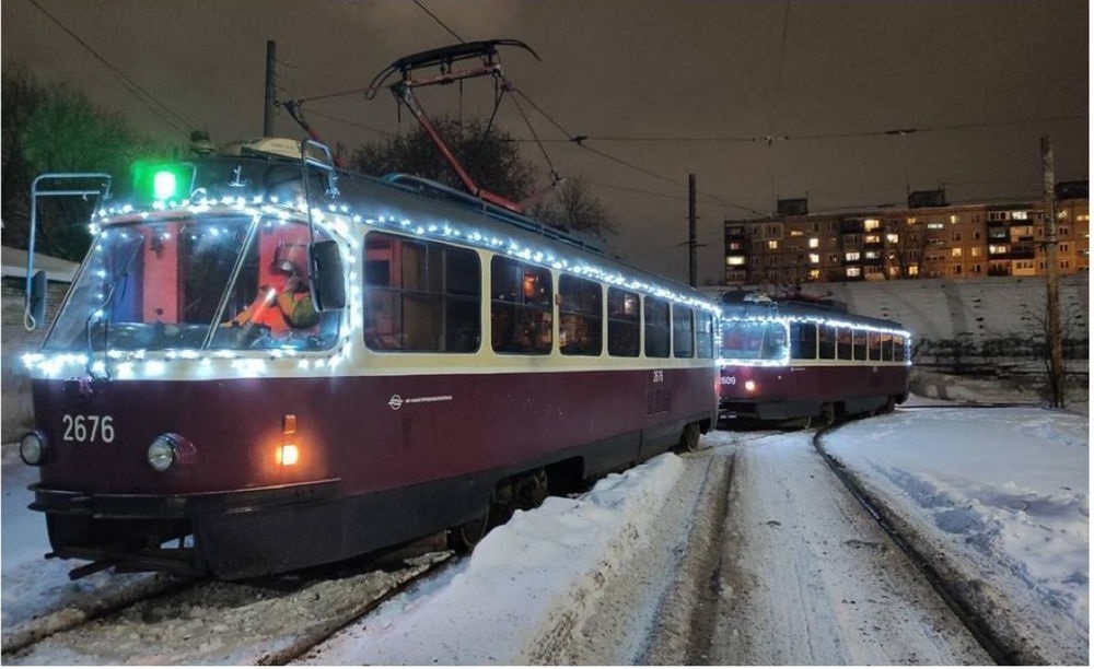 Более 30 нижегородских трамваев украсят гирляндами к Новому году - фото 1