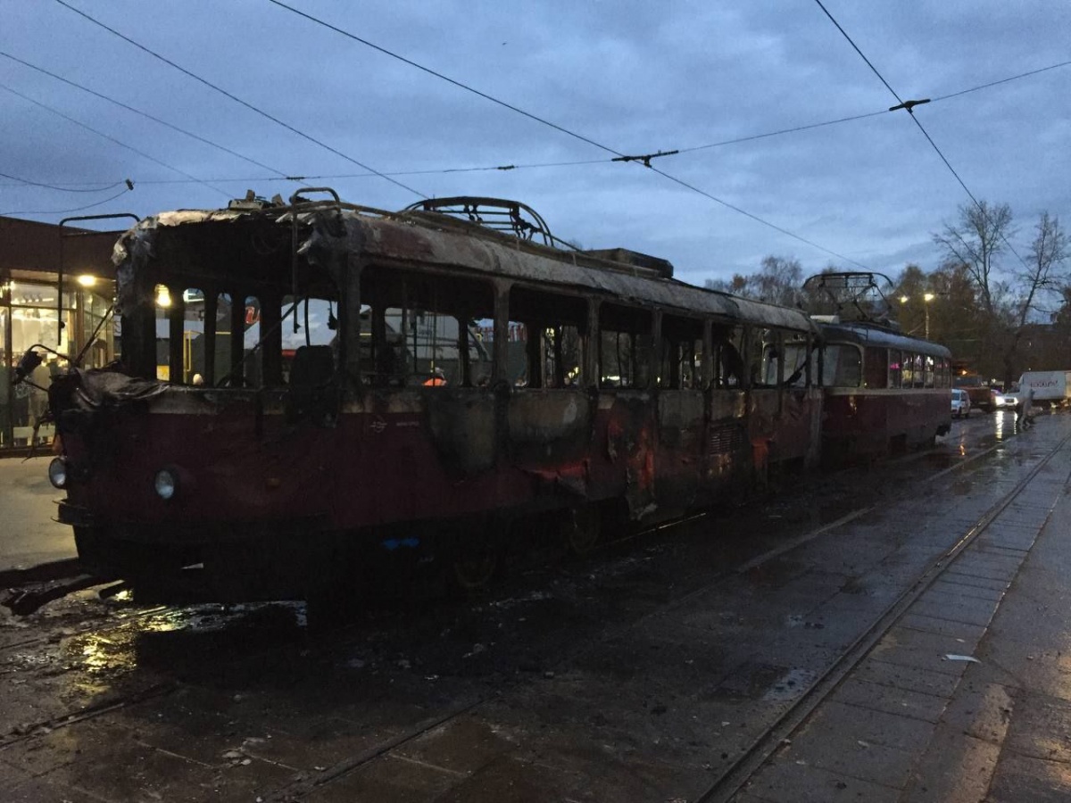 Получивший ожоги водитель нижегородского трамвая выписался из больницы