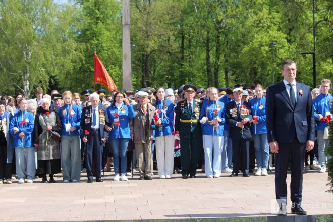 Без парада и салюта: как прошел День Победы в Нижнем Новгороде — фоторепортаж - фото 124