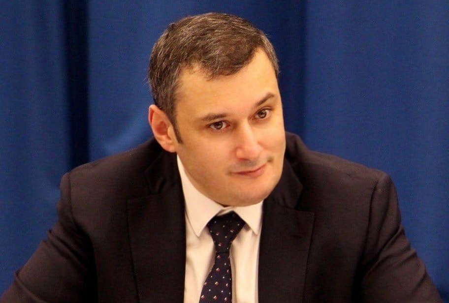 &laquo;Ситуация непростая&raquo;: Хинштейн сообщил о переломах ребер из-за ДТП - фото 1