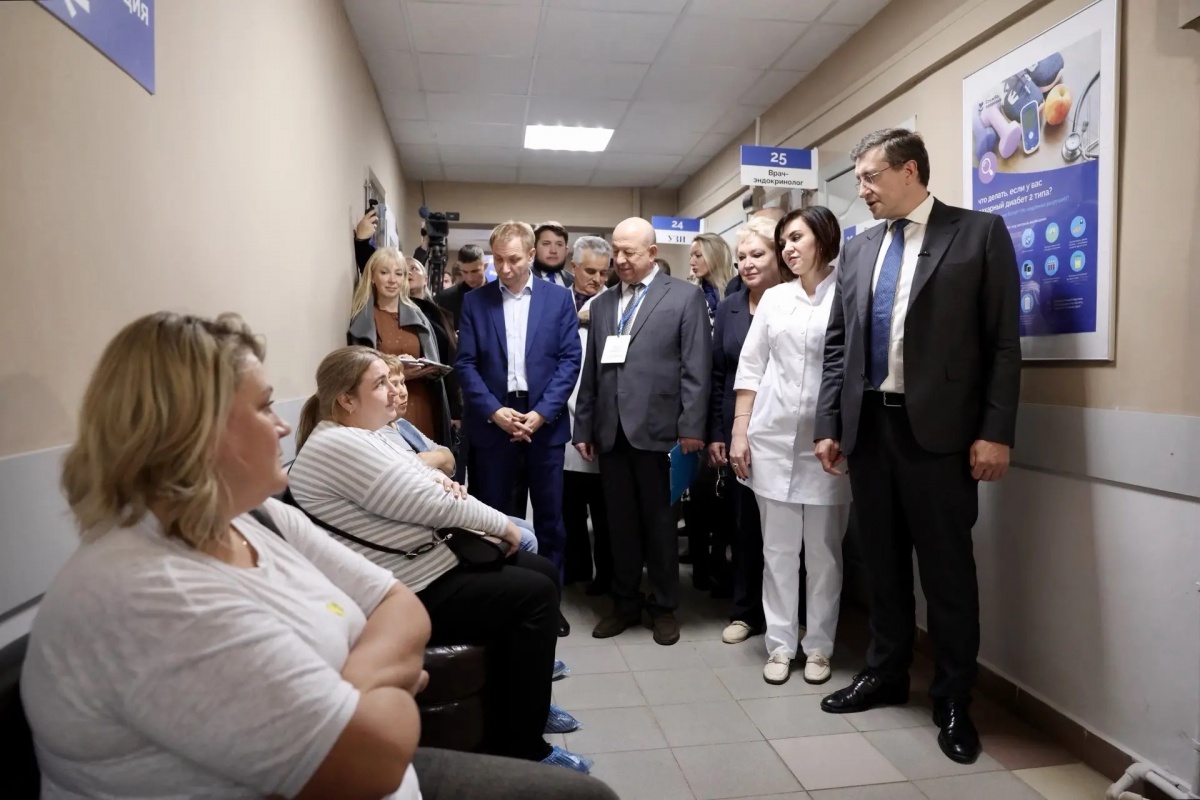 Никитин побывал в Сергачском ММЦ после жалоб пациентов на долгое ожидание приема - фото 1