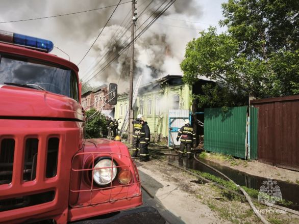 Появились фото с пожара на улице Интернациональной в Нижнем Новгороде - фото 3