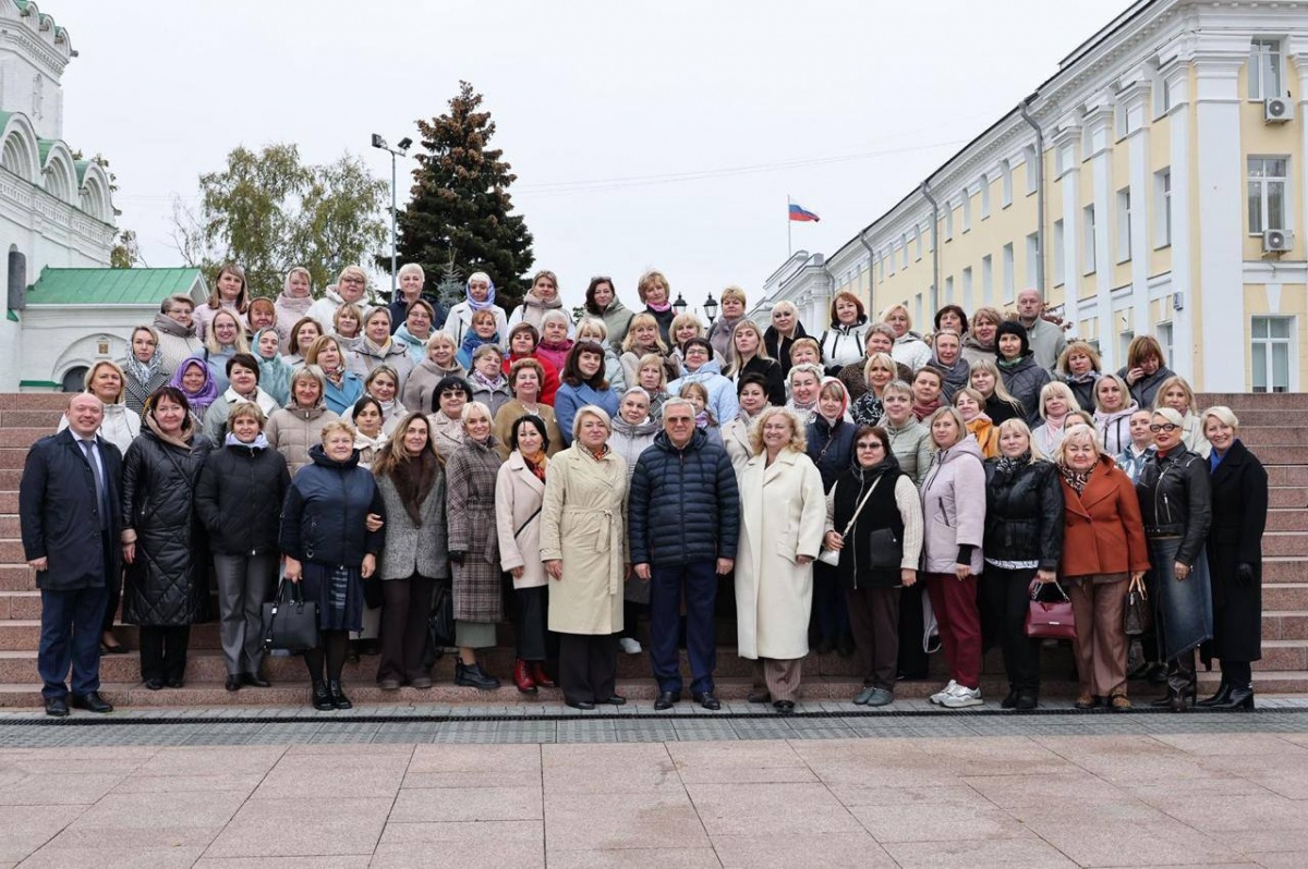 Евгений Люлин встретился с директорами нижегородских школ перед Днем учителя - фото 1