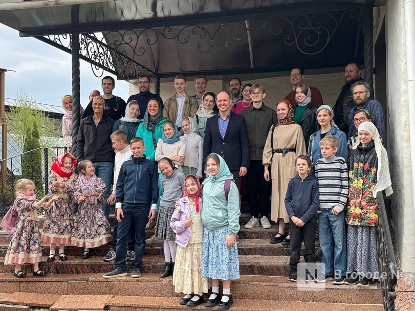 &laquo;Новая родина&raquo;. Переселенцы из недружественных стран побывали в Макарьевском монастыре &mdash; фоторепортаж - фото 1