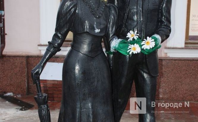 Сломанные руки и отбитые уши: нижегородские скульптуры страдают от вандалов - фото 9