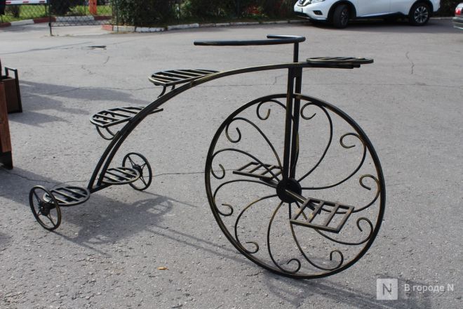 Танк-мангал и деревянные иконы: фоторепортаж с новой выставки от заключенных в Нижнем Новгороде - фото 111