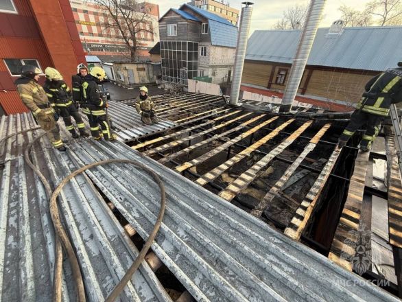 Барбершоп и пекарня сгорели в Нижнем Новгороде - фото 3