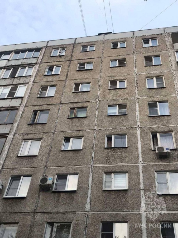 Пятилетняя девочка погибла, выпав из окна в Нижнем Новгороде - фото 1