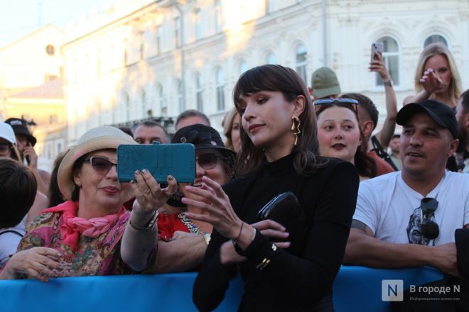 Фоторепортаж: знаменитости на открытии «Горький fest» в Нижнем Новгороде - фото 92