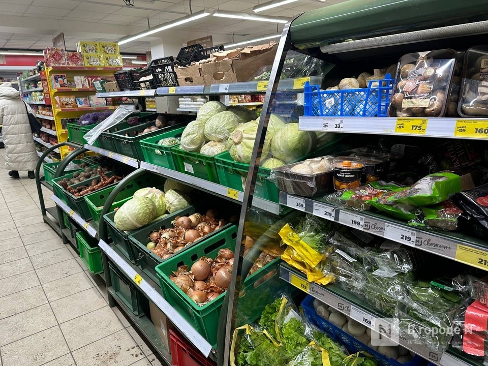 Около 10 тысяч рублей в месяц в среднем тратят нижегородцы на еду - фото 1