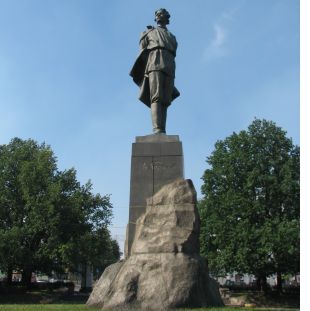 Работы по реставрации памятника Горькому стартовали в Нижнем Новгороде - фото 1