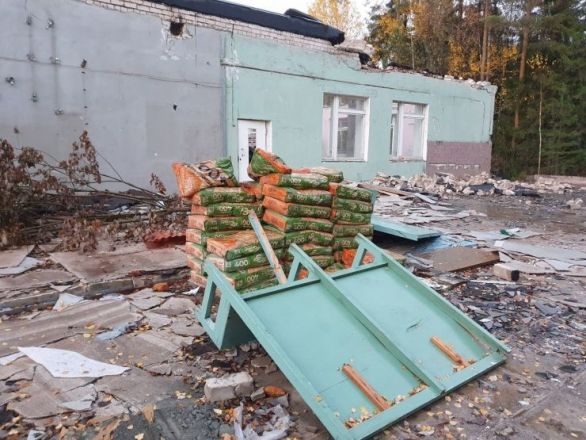 Опубликованы фото заброшенной стройплощадки &laquo;Школы 800&raquo; на Бору - фото 2