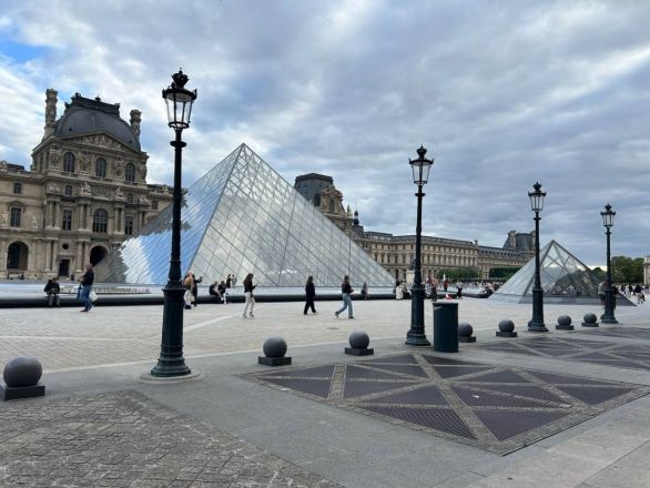 Восторг, бомжи и невкусная еда: нижегородка рассказала об удивительном путешествии в Париж - фото 23