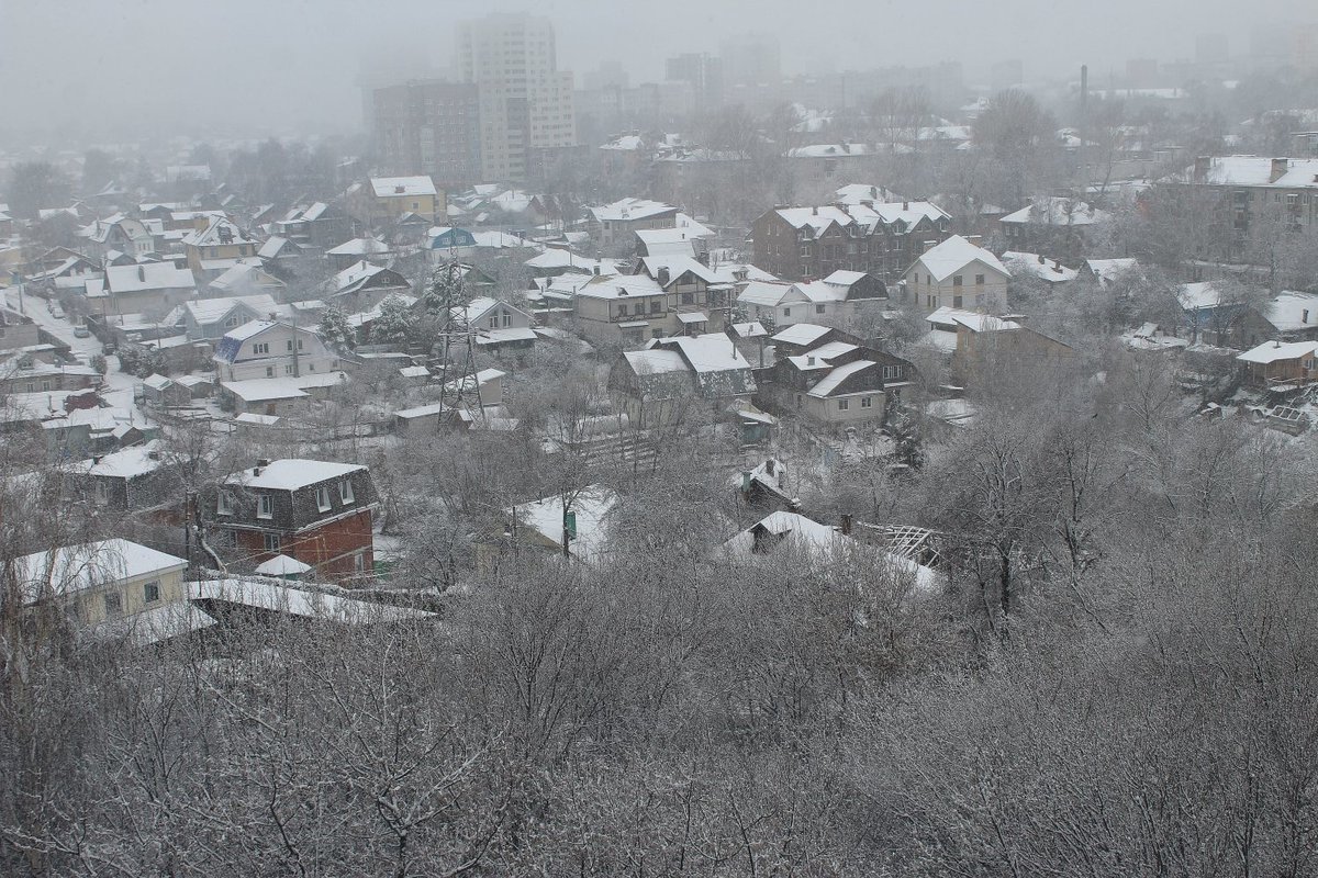 Сильный снегопад обрушился на Нижний Новгород - фото 1