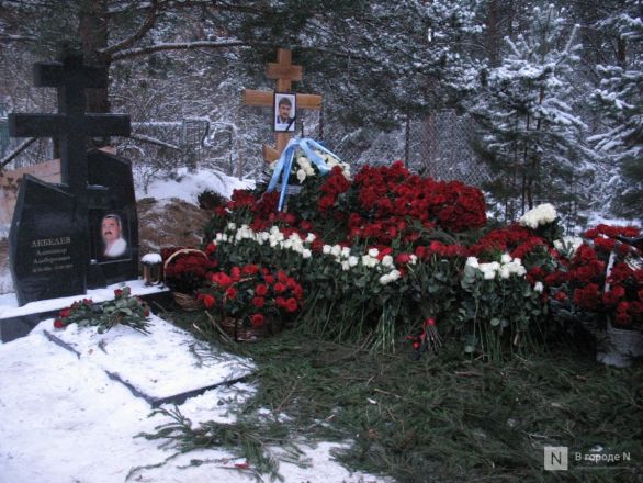 Сенатора от Нижегородской области Владимира Лебедева похоронили в Великовском - фото 20