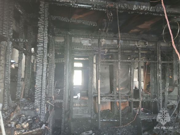 Пожар вспыхнул на судне на Волге в Нижегородской области - фото 3