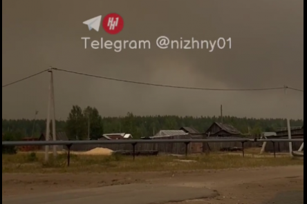22 детей из поселка Кузьмияр отвезли в лагерь из-за лесного пожара