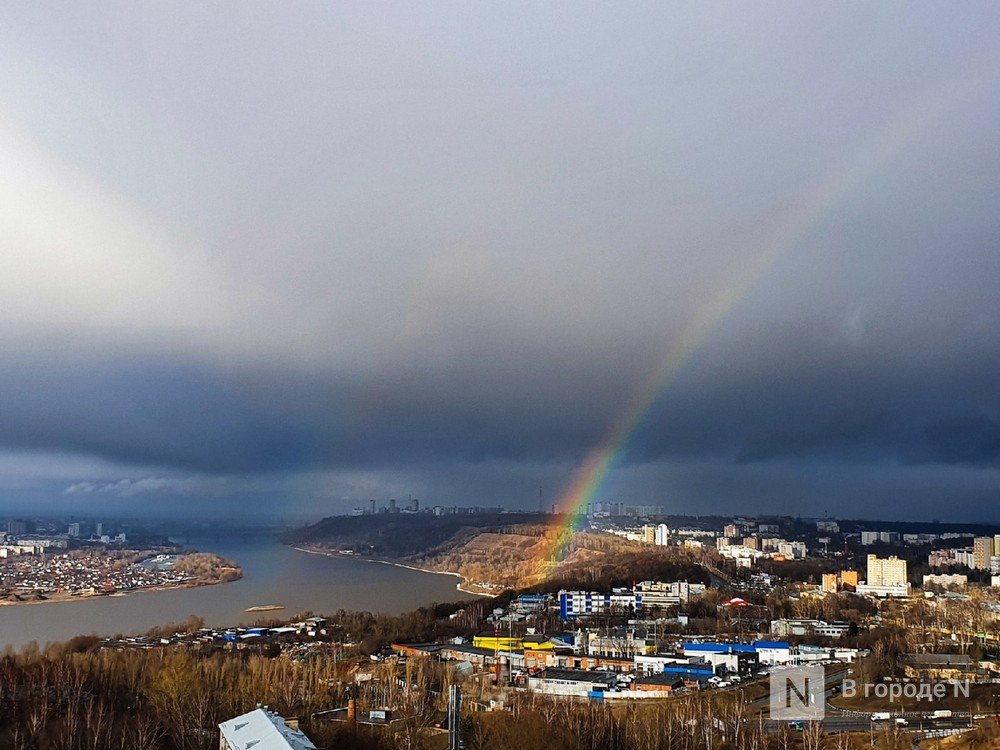 За 20 минут жители Нижегородской области увидели дождь, град и радугу - фото 2