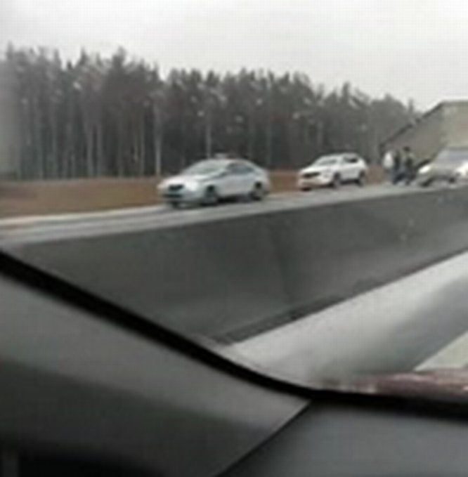 Пробка из-за ДТП образовалась у поворота на Володарск - фото 1