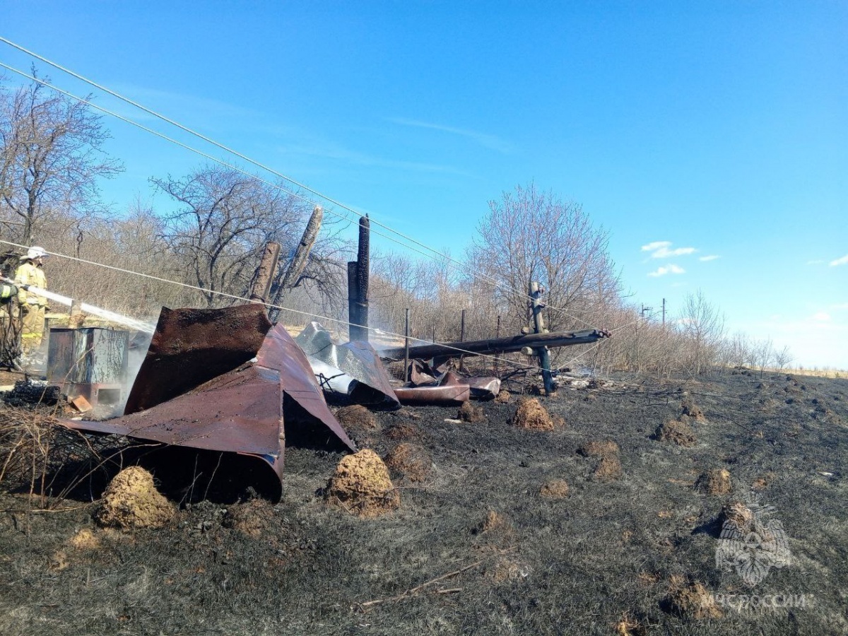 В МЧС рассказали подробности пожара с отключением света в Кстовском районе - фото 1