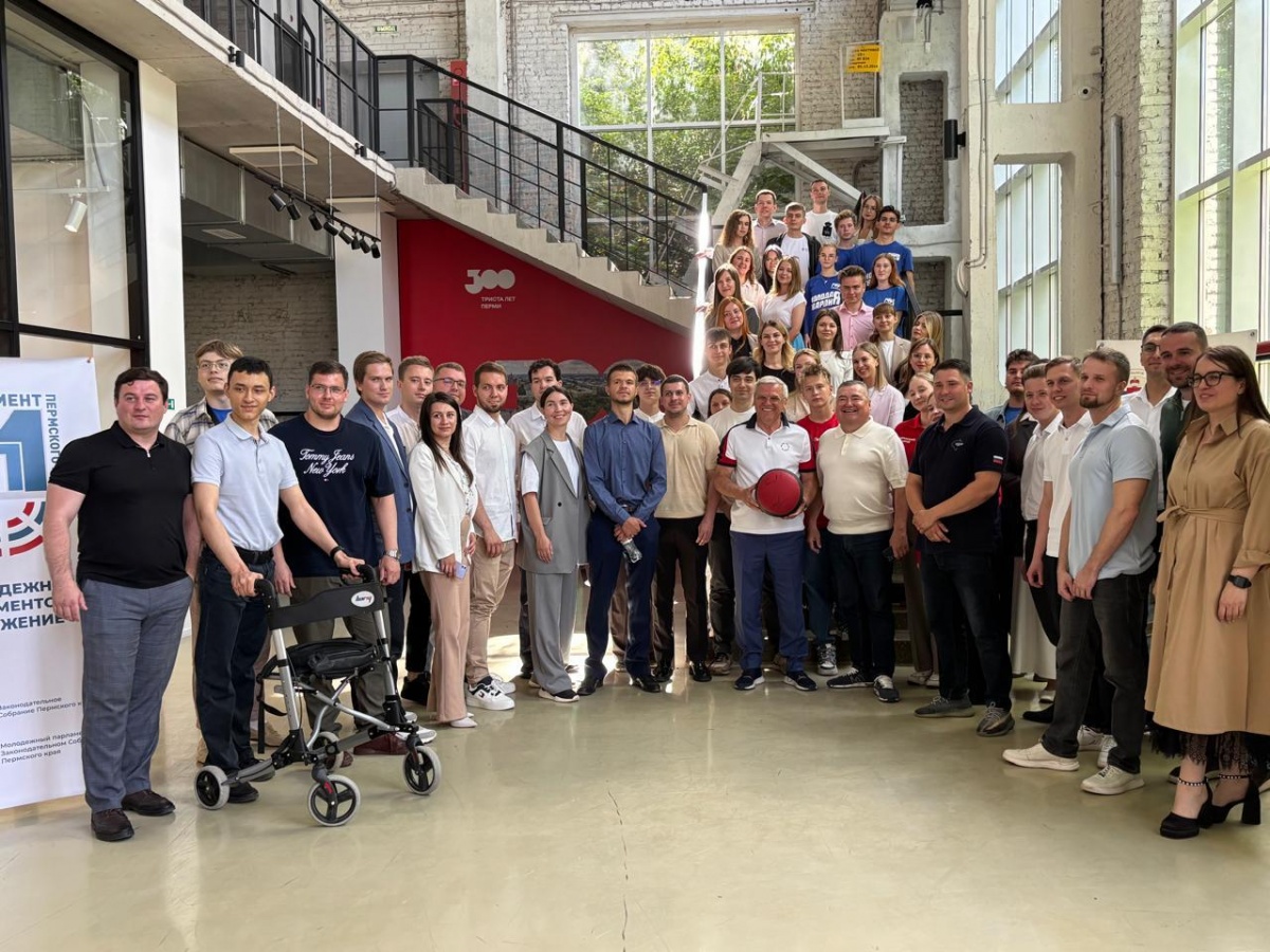 Люлин уверен, что молодые парламентарии меняют жизнь к лучшему - фото 4